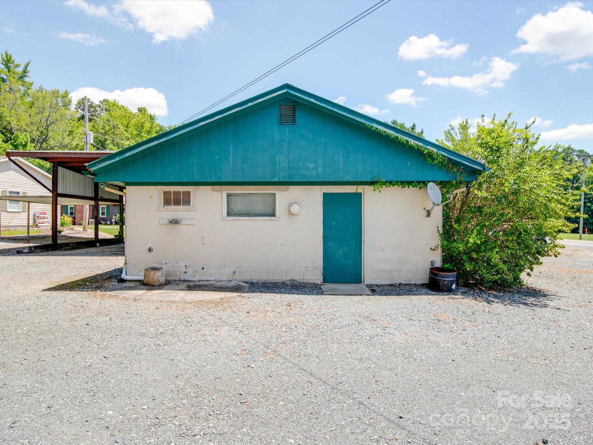 12770 Bringle Ferry Road Richfield, NC 28137 - Photo 4 of 47