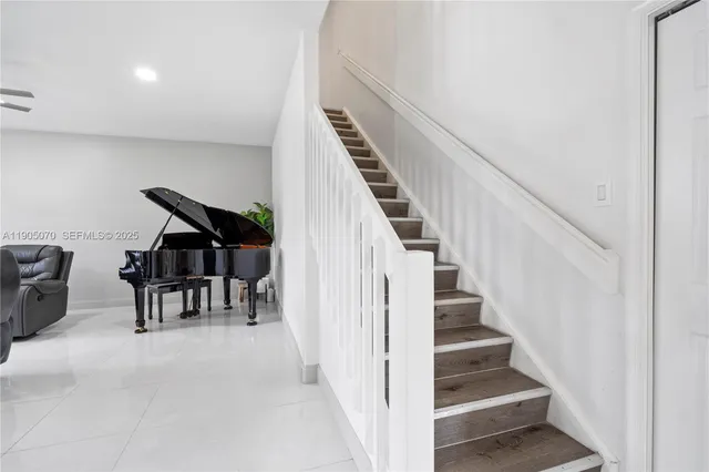 $5,600 | 17125 North 35th Place North, Loxahatchee, FL 33470