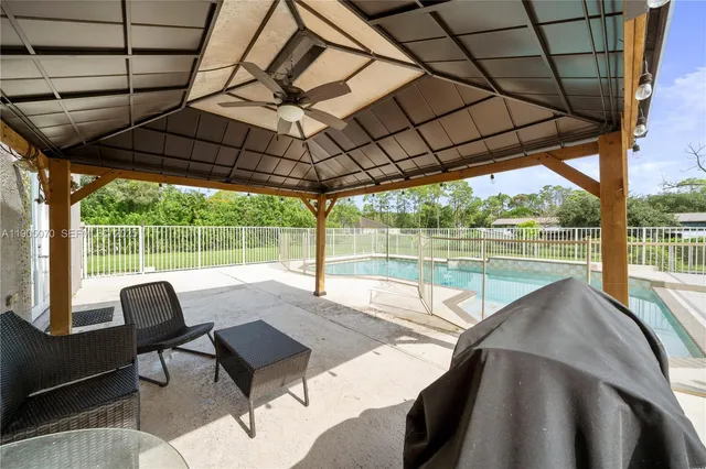 $5,600 | 17125 North 35th Place North, Loxahatchee, FL 33470