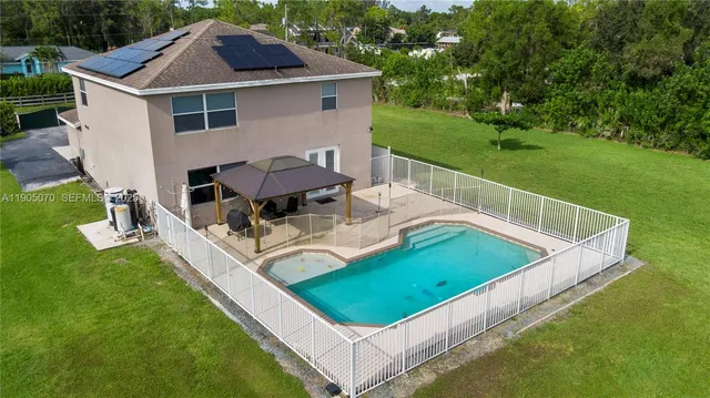 $5,600 | 17125 North 35th Place North, Loxahatchee, FL 33470