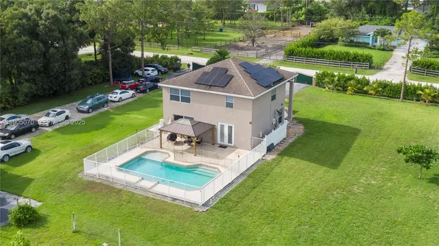 $5,600 | 17125 North 35th Place North, Loxahatchee, FL 33470