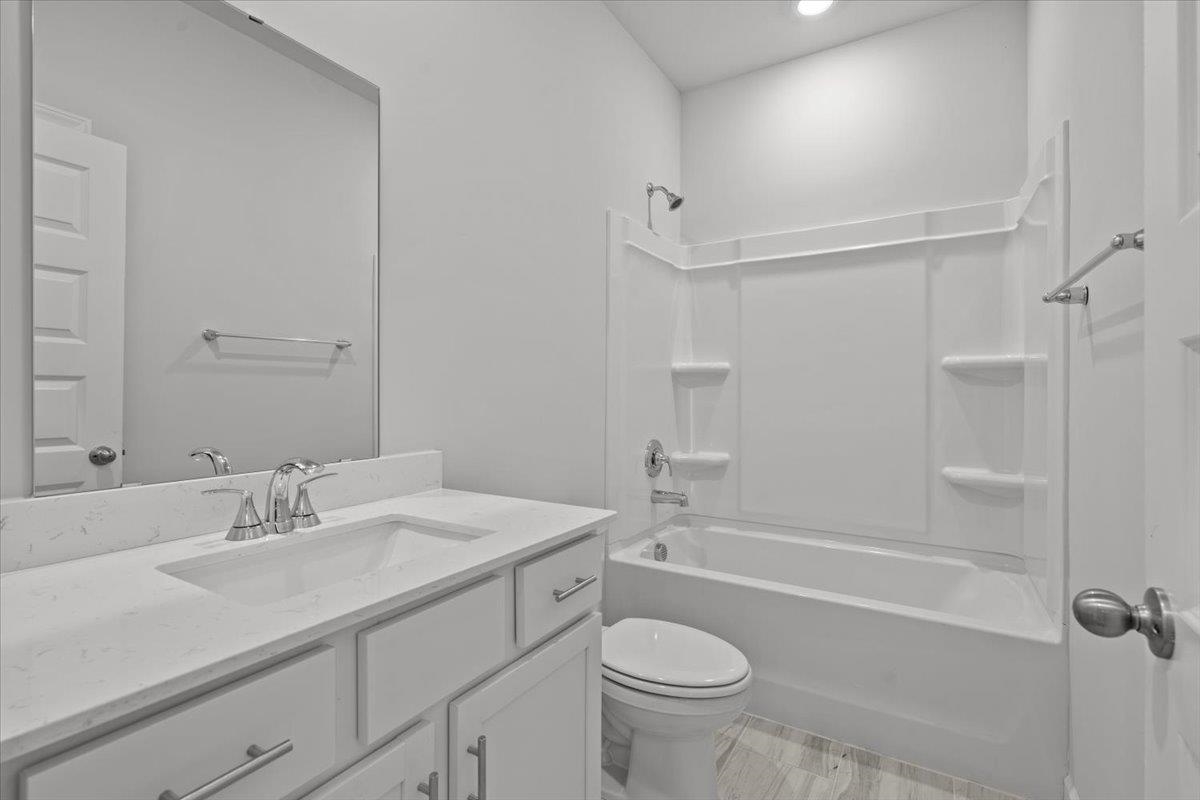 213 Tantalus Street Gray Court, SC 29645 - Photo 10 of 41