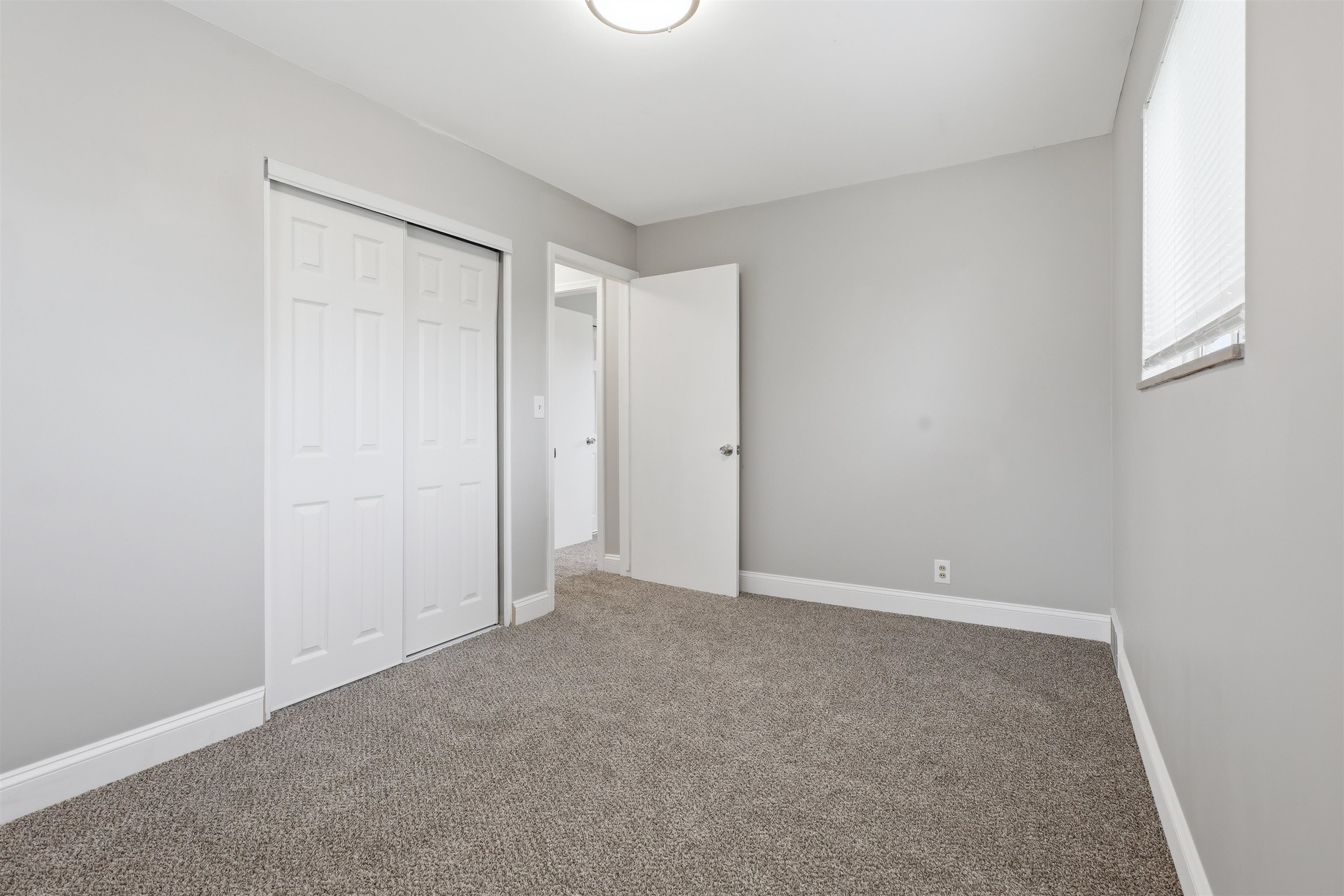 929 Springview Drive Flushing, MI 48433 - Photo 36 of 44