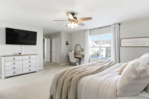 $575,000 | 9543 Baumgartner Street, Huntley, IL 60142