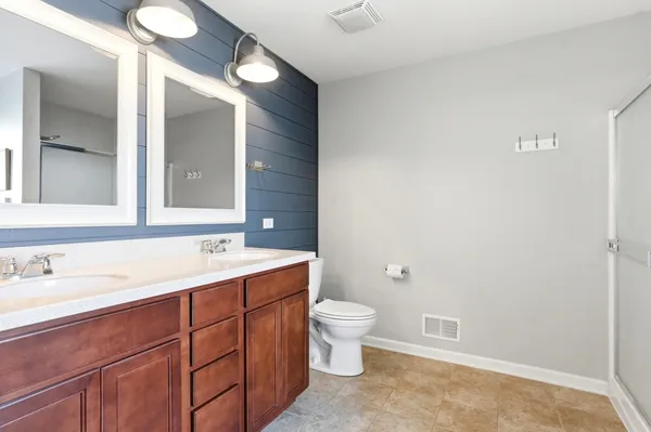 $575,000 | 9543 Baumgartner Street, Huntley, IL 60142