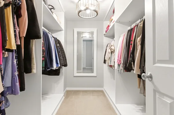 $575,000 | 9543 Baumgartner Street, Huntley, IL 60142