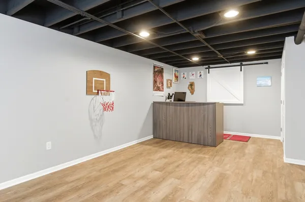 $575,000 | 9543 Baumgartner Street, Huntley, IL 60142