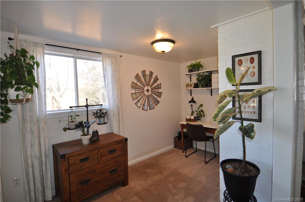 1526 North Dobys Bridge Road Fort Mill, SC 29715 - Photo 14 of 40 Gallery Image 14