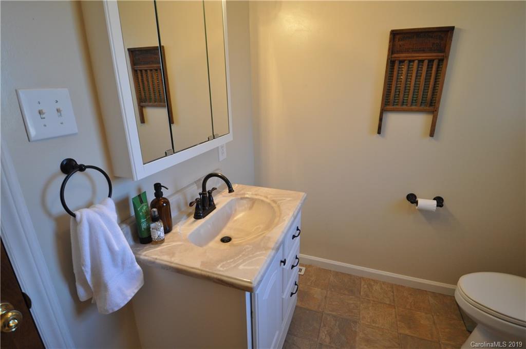 1526 North Dobys Bridge Road Fort Mill, SC 29715 - Photo 27 of 40 Gallery Image 27