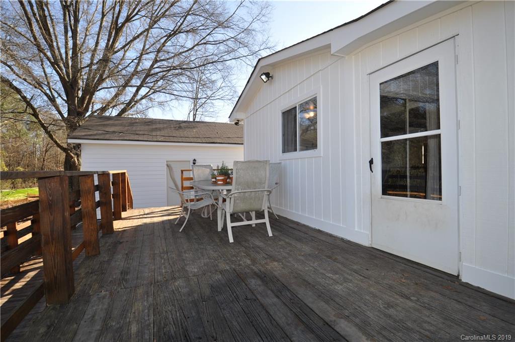 1526 North Dobys Bridge Road Fort Mill, SC 29715 - Photo 33 of 40 Gallery Image 33