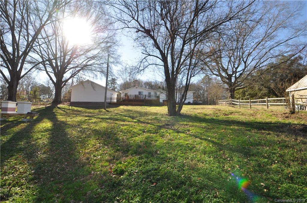 1526 North Dobys Bridge Road Fort Mill, SC 29715 - Photo 36 of 40 Gallery Image 36