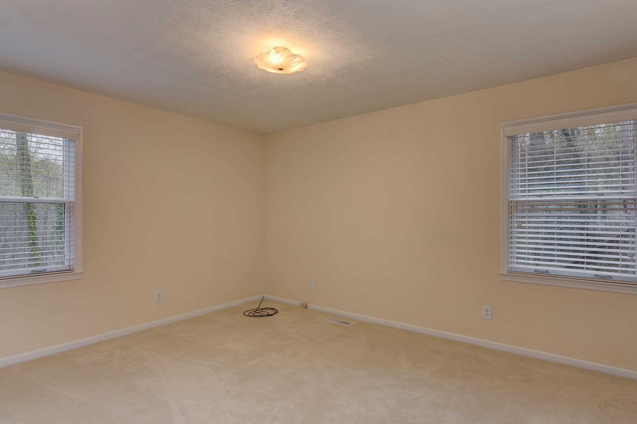 136 Newell Lane Oak Ridge, TN 37830 - Photo 11 of 25 136_Newell_111