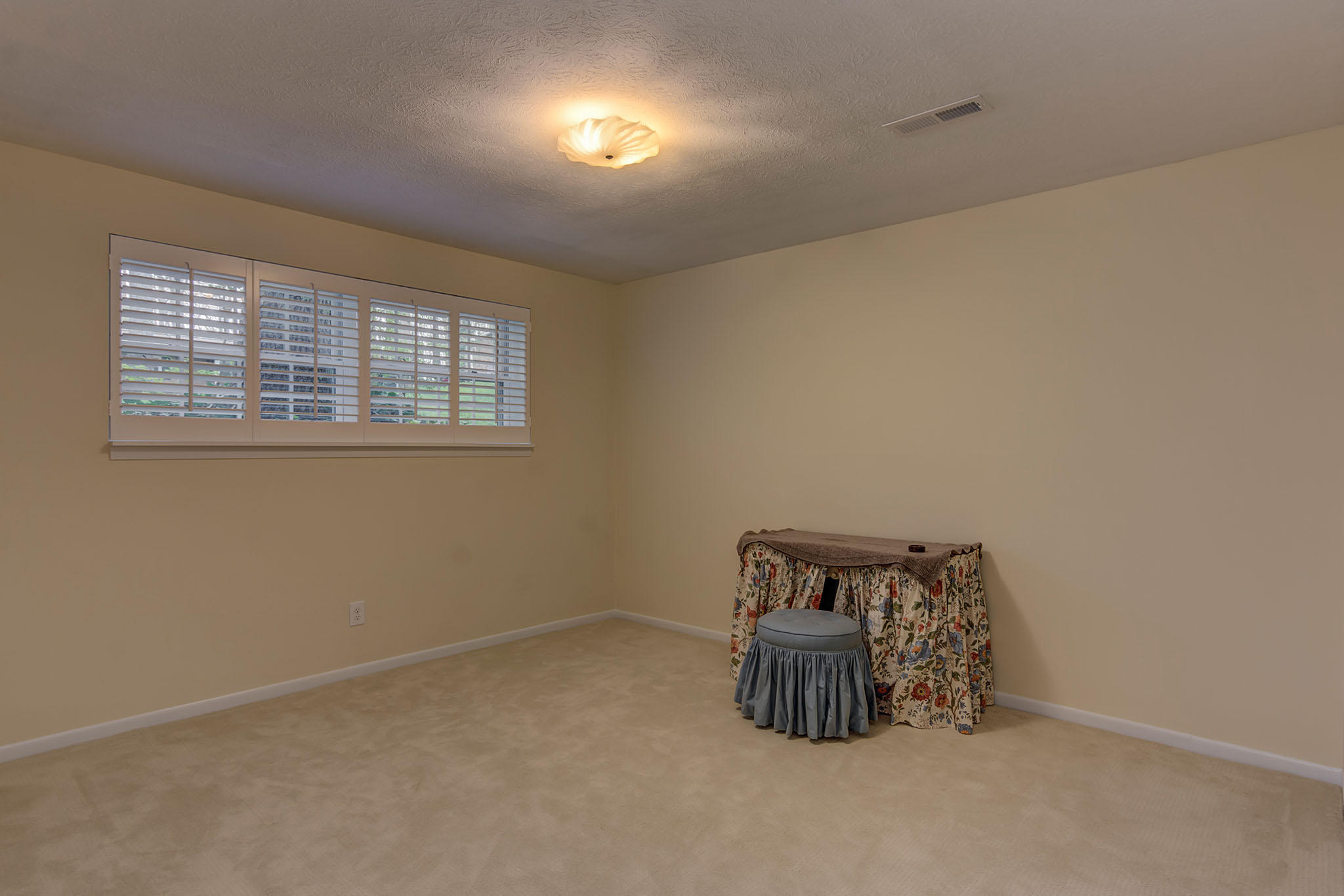 136 Newell Lane Oak Ridge, TN 37830 - Photo 18 of 25 136_Newell_118