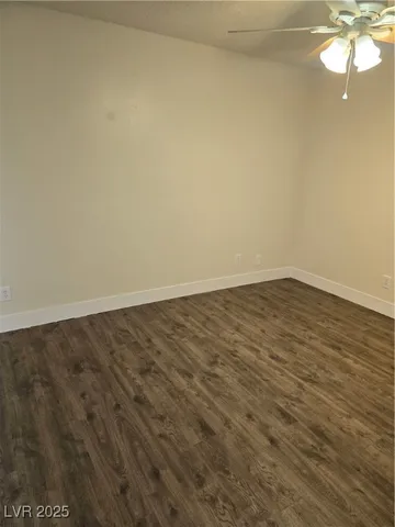 $1,400 | 1820 Lyman Street, Overton, NV 89040