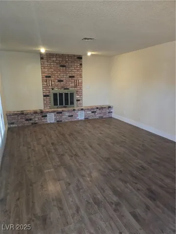 $1,400 | 1820 Lyman Street, Overton, NV 89040