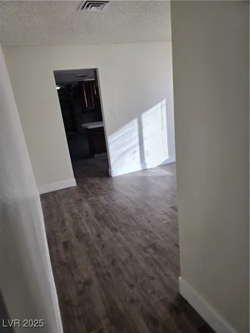 $1,400 | 1820 Lyman Street, Overton, NV 89040