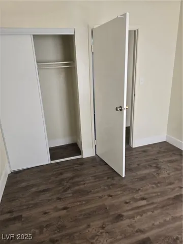 $1,400 | 1820 Lyman Street, Overton, NV 89040