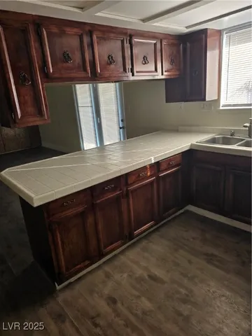 $1,400 | 1820 Lyman Street, Overton, NV 89040