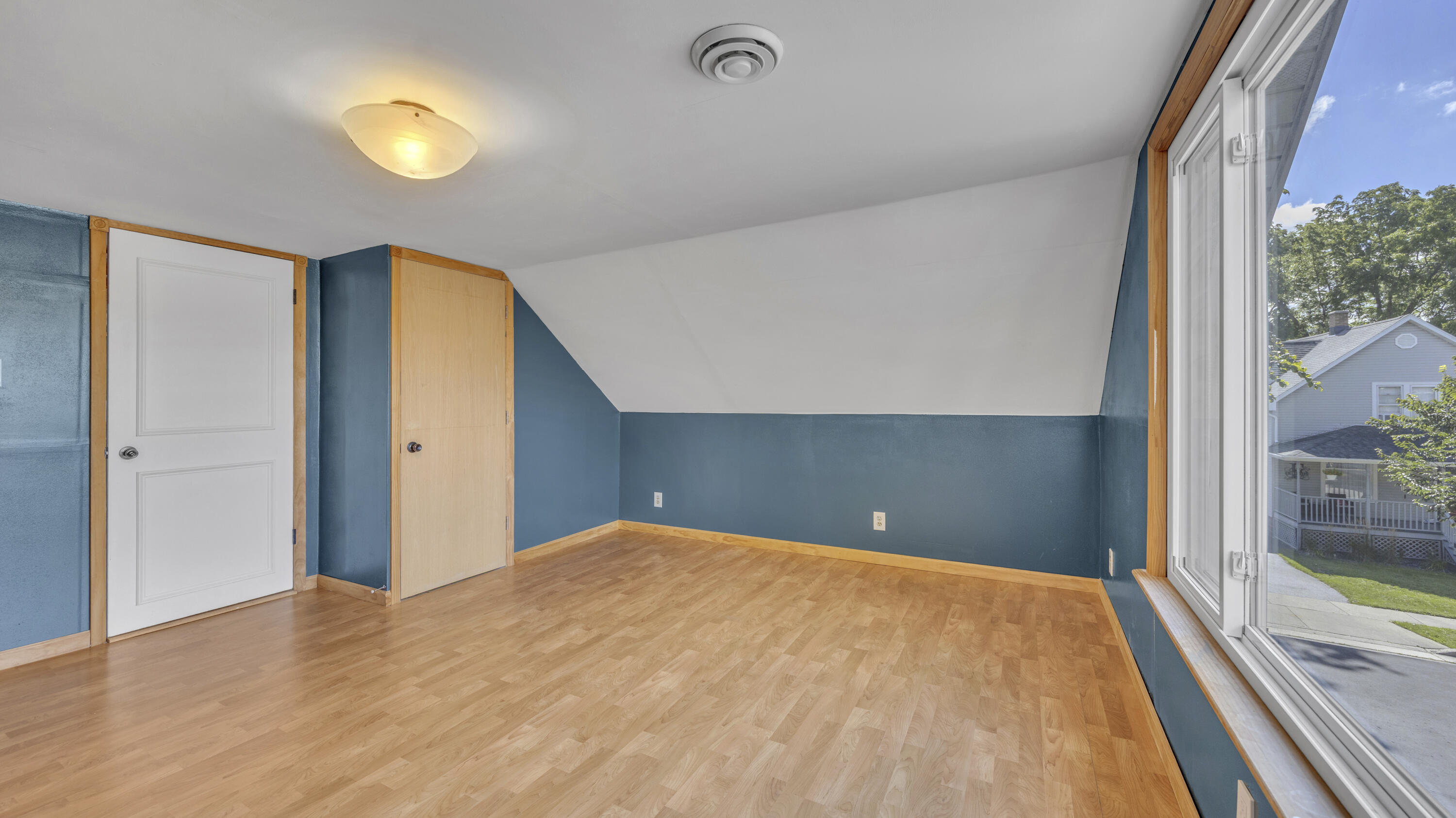 820 Reed Street Plymouth, WI 53073 - Photo 21 of 37 Bedroom 2