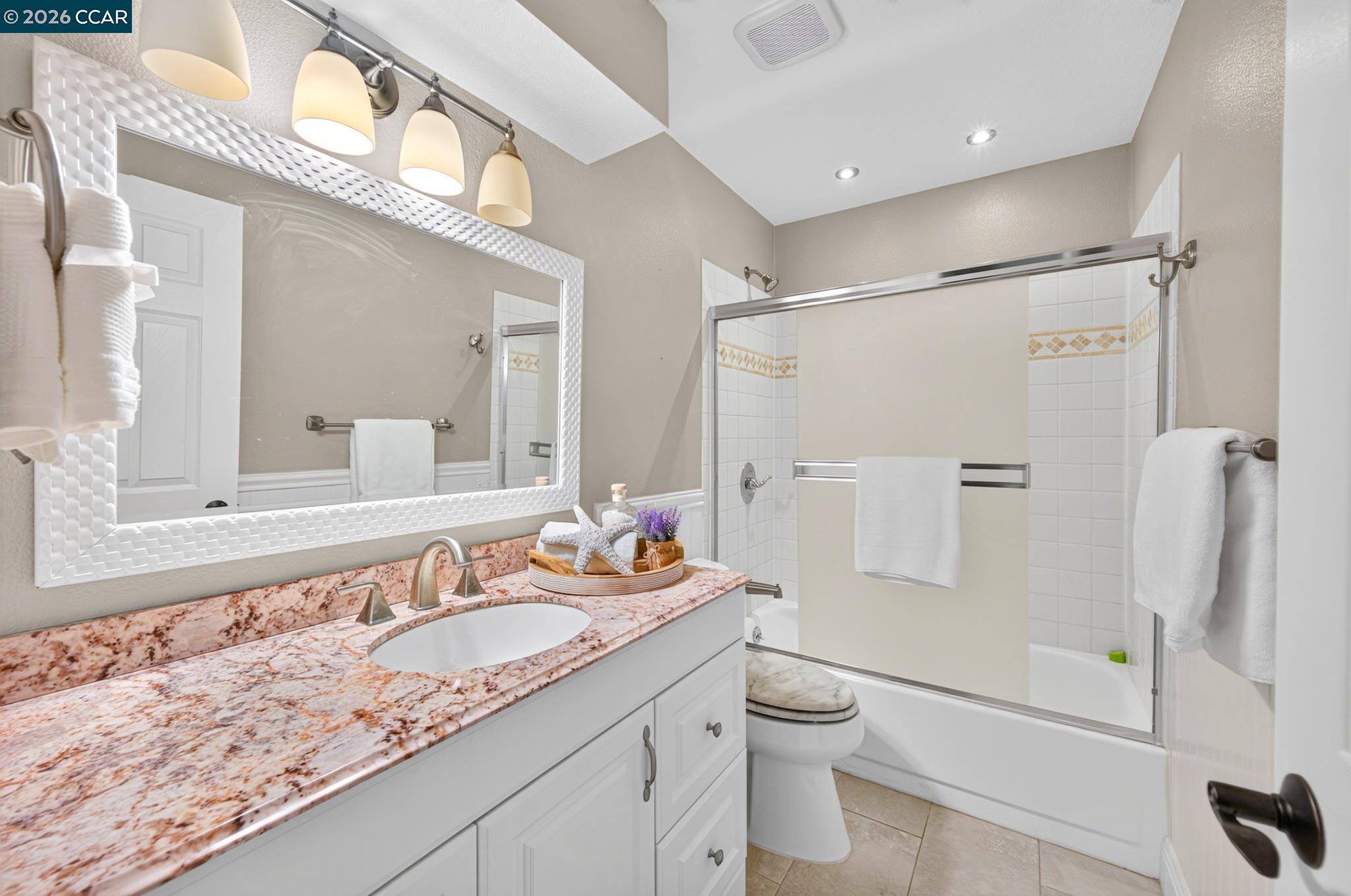 4420 Eagle Peak Road, Unit B Concord, CA 94521 - Photo 22 of 27 Gallery Image 22