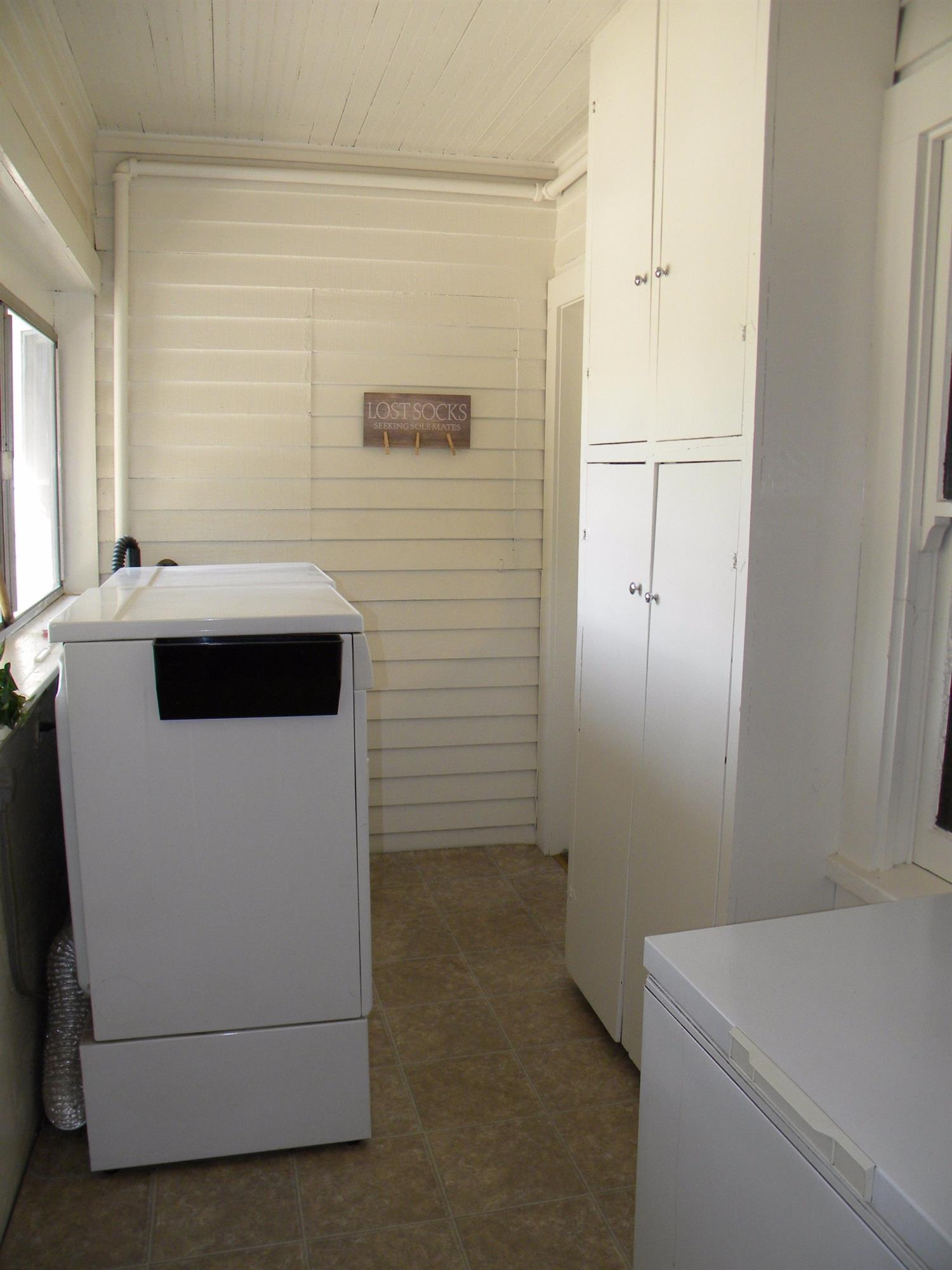 1003 K Street Reedley, CA 93654 - Photo 27 of 49