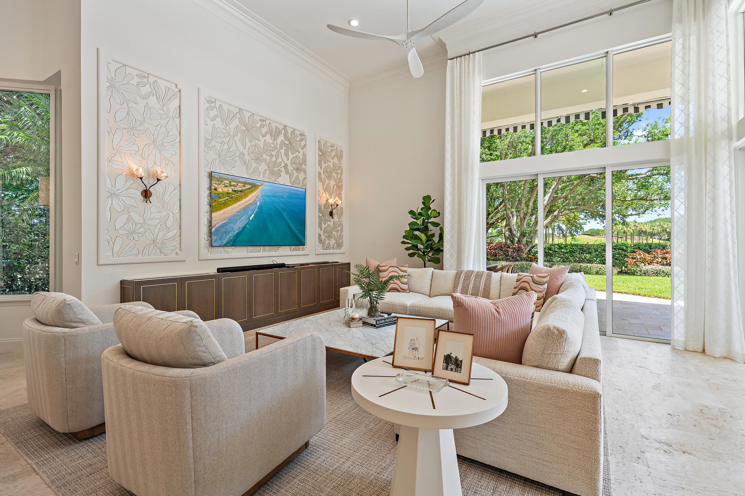 106 Commodore Drive Jupiter, FL 33477 - Photo 11 of 47 Family Room