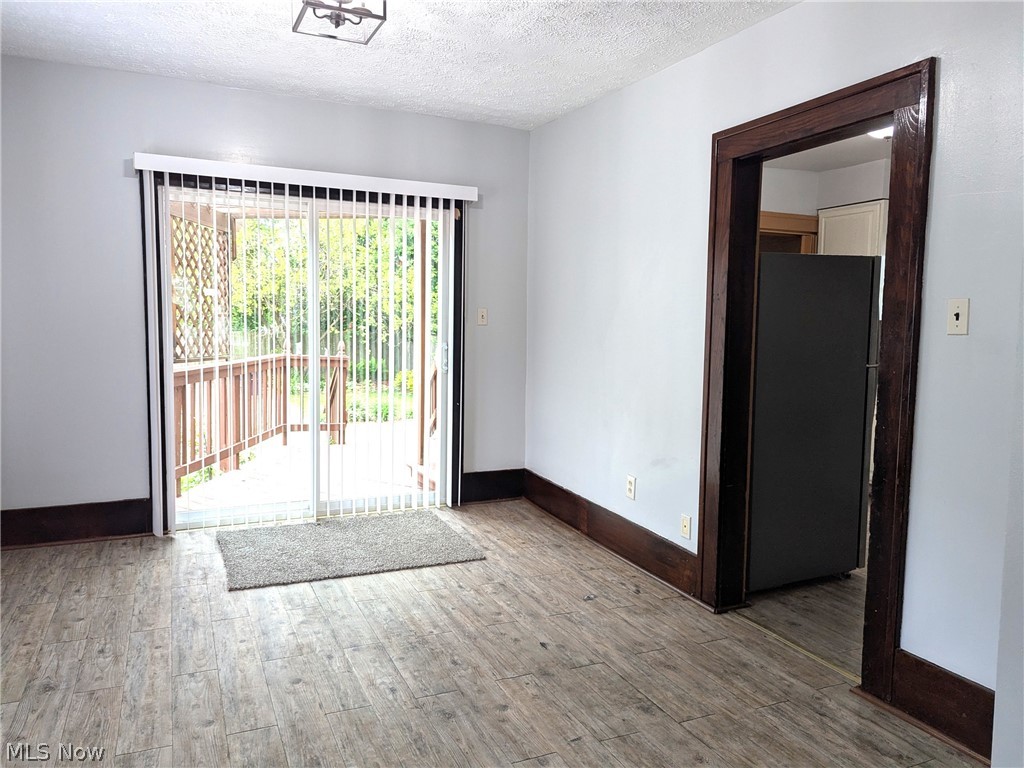 876 Avon Street Akron, OH 44310 - Photo 25 of 33