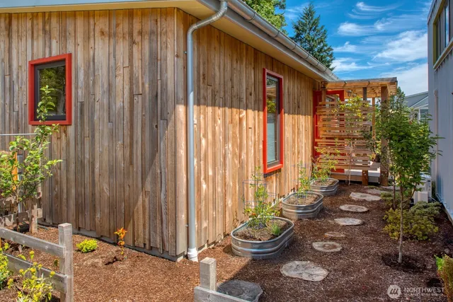 $1,750,000 | 624-a B & C 2nd Street, Langley, WA 98260