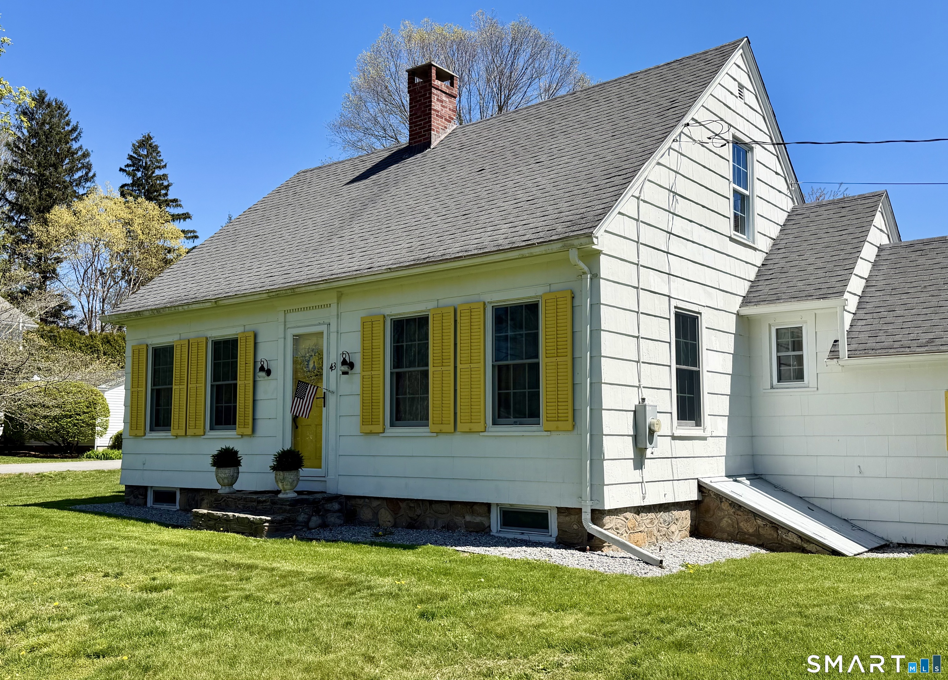 43 Neck Road Madison, CT 06443 - Photo 4 of 33