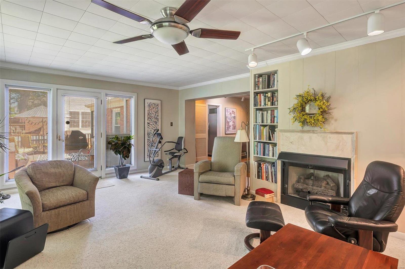 47 Highgate Road St. Louis, MO 63132 - Photo 8 of 25
