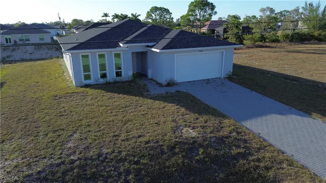 $329,900 | 2900 Northwest 17th Place, Cape Coral, FL 33993