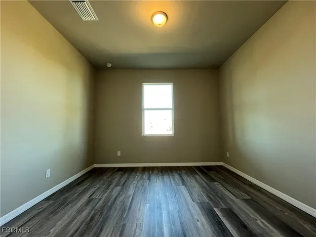 $329,900 | 2900 Northwest 17th Place, Cape Coral, FL 33993