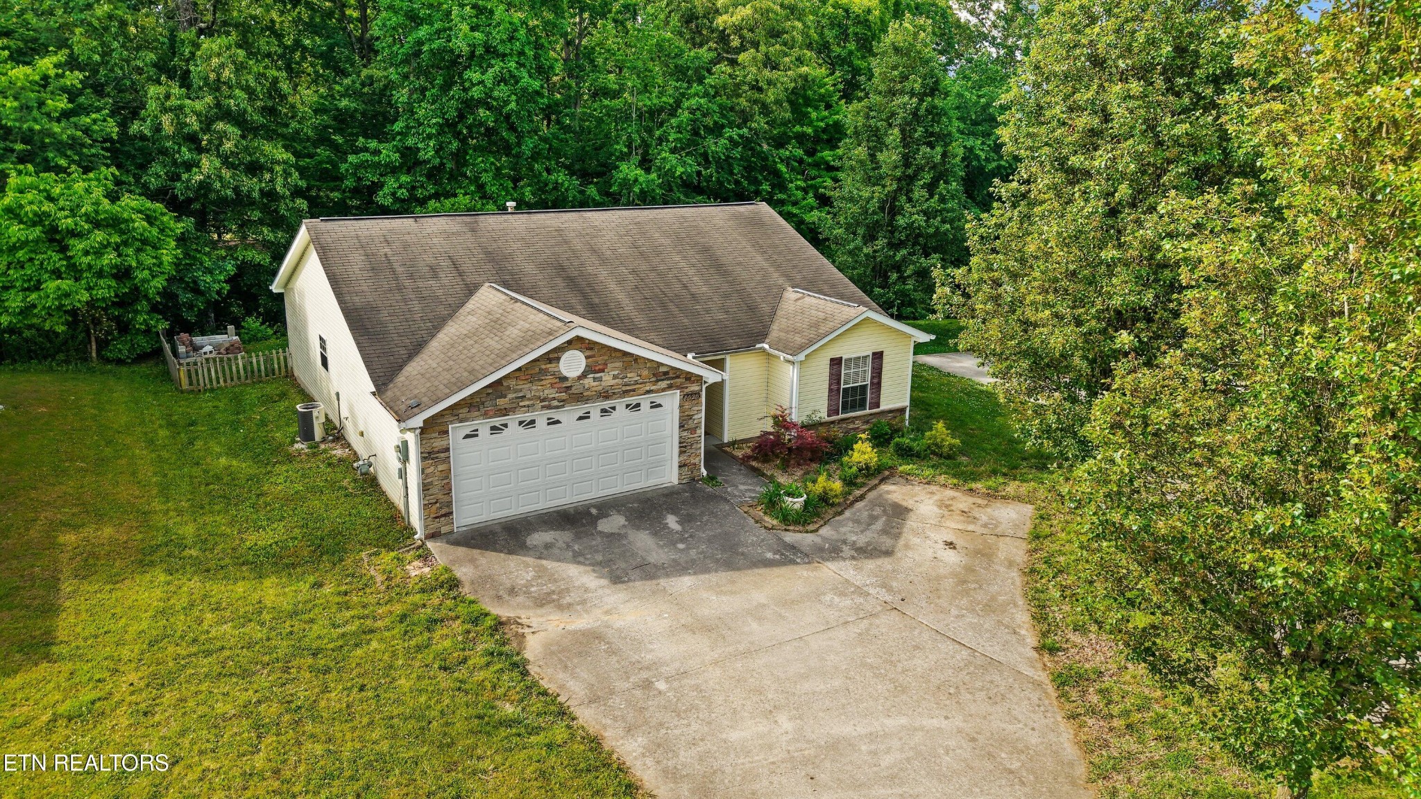 6626 Hugh Willis Road Powell, TN 37849 - Photo 25 of 26
