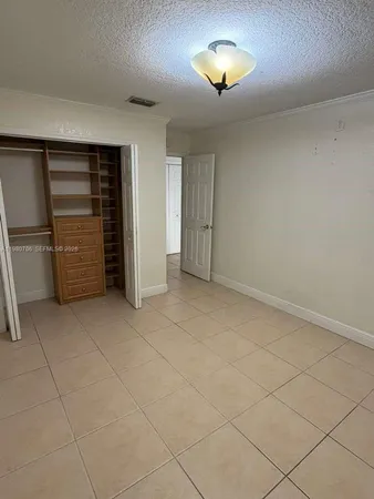 $2,300 | 6246 Southwest 136th Court, Unit D209, Miami, FL 33183