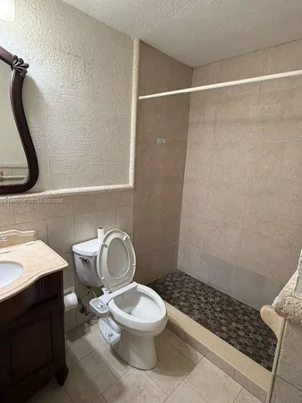 $2,300 | 6246 Southwest 136th Court, Unit D209, Miami, FL 33183