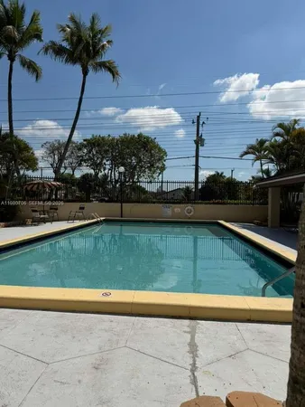 $2,300 | 6246 Southwest 136th Court, Unit D209, Miami, FL 33183