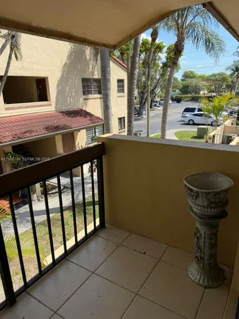 $2,300 | 6246 Southwest 136th Court, Unit D209, Miami, FL 33183