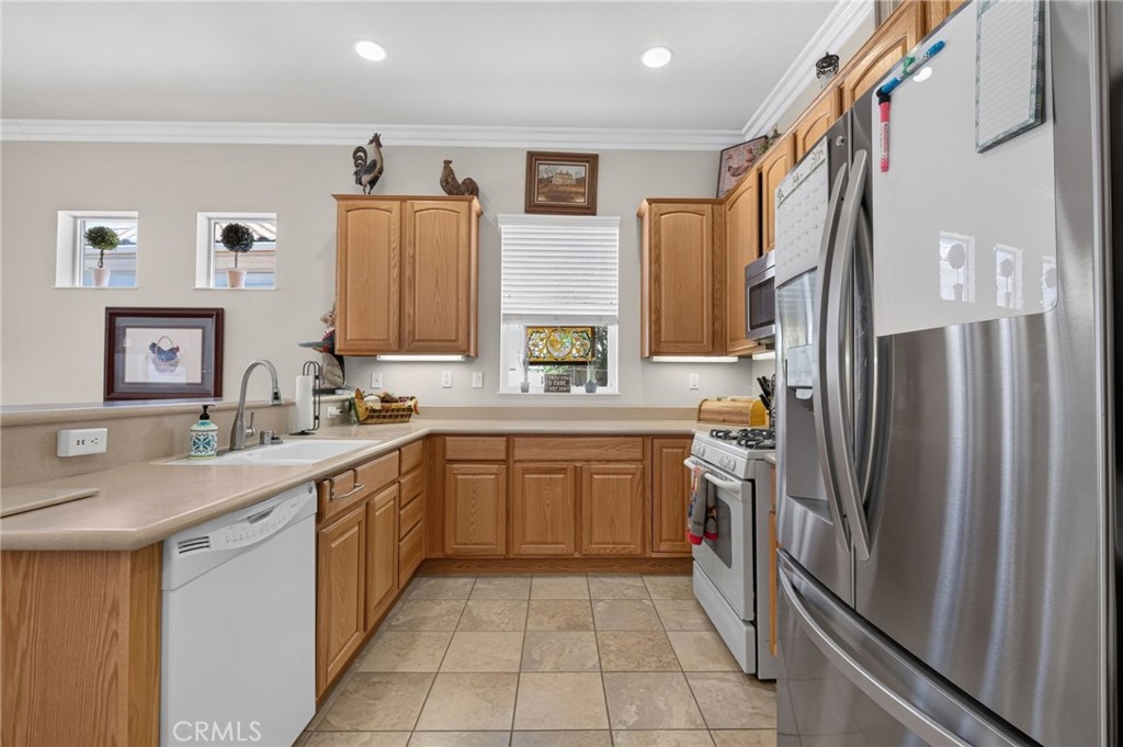 1727 Brittney Road Beaumont, CA 92223 - Photo 15 of 54
