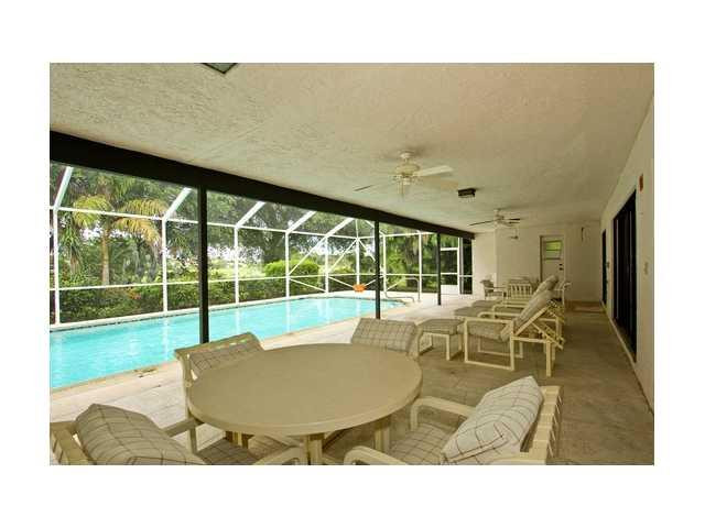 10340 Camelback Lane Boca Raton, FL 33498 - Photo 10 of 12 Exterior Front