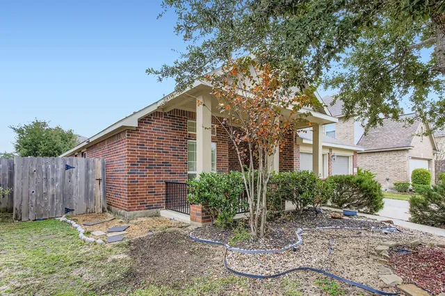 $295,999 | 7026 Bristol Memorial Drive, Spring, TX 77379