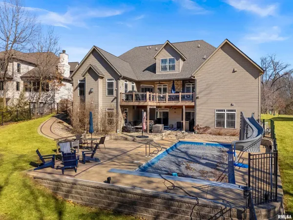 $949,000 | 1017 Copperpoint Drive, Dunlap, IL 61525