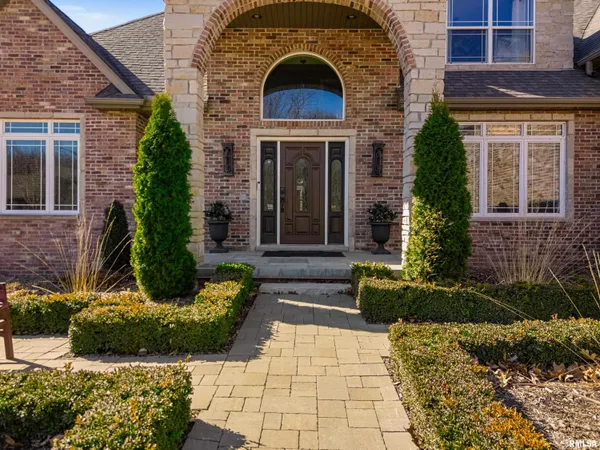 $949,000 | 1017 Copperpoint Drive, Dunlap, IL 61525