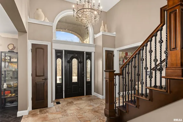 $949,000 | 1017 Copperpoint Drive, Dunlap, IL 61525