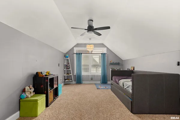 $949,000 | 1017 Copperpoint Drive, Dunlap, IL 61525