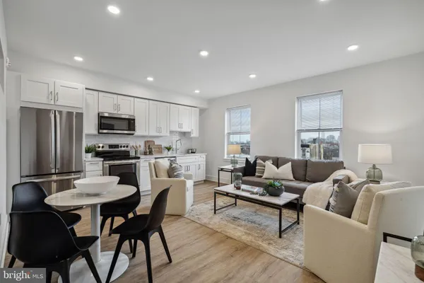 $1,329 | 1201 West Girard Avenue, Unit ONE BEDROOM, Philadelphia, PA 19123