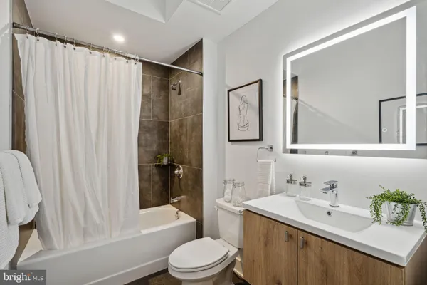 $1,329 | 1201 West Girard Avenue, Unit ONE BEDROOM, Philadelphia, PA 19123