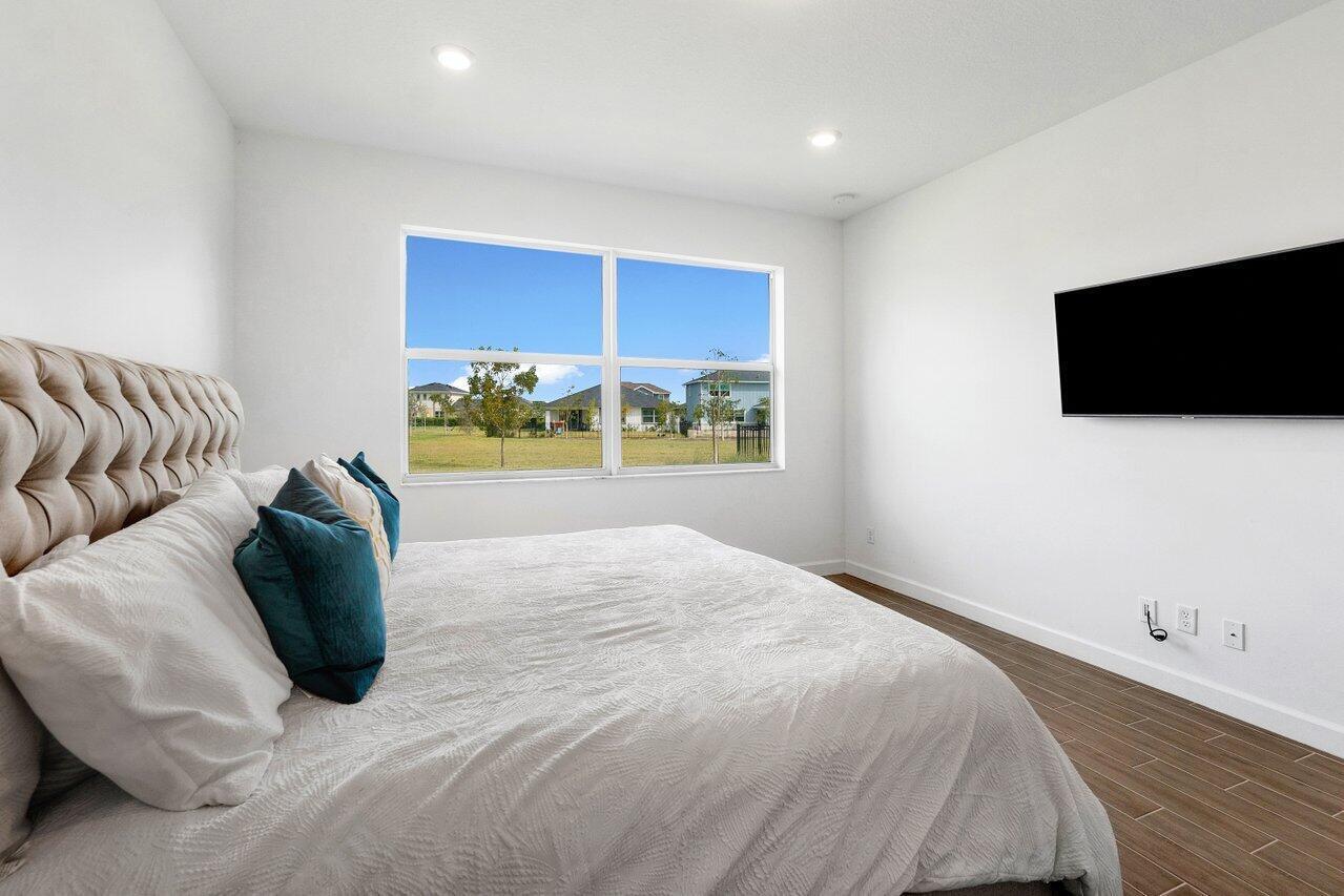 1406 Arrowhead Point Road Loxahatchee, FL 33470 - Photo 24 of 91 Master Bedroom