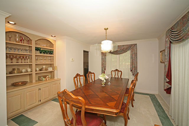 26W380 Churchill Road Winfield, IL 60190 - Photo 9 of 25