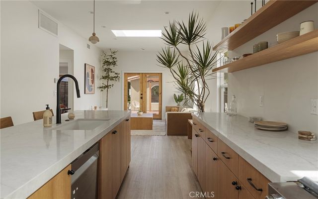 $1,999,000 | 2923 Acresite Street, Los Angeles, CA 90039