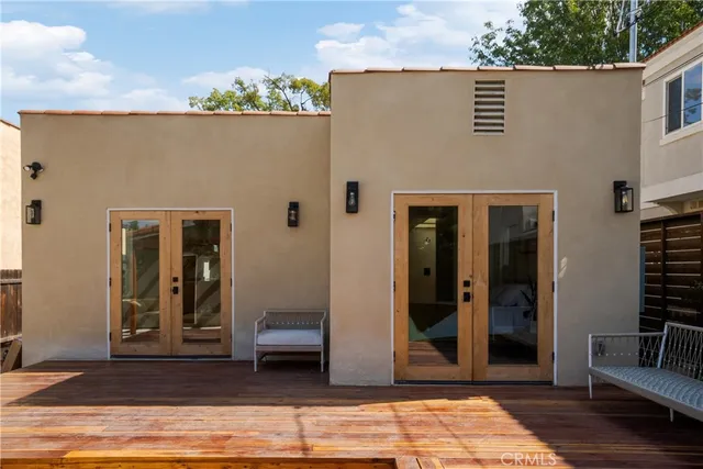 $1,999,000 | 2923 Acresite Street, Los Angeles, CA 90039